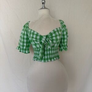 Crop top